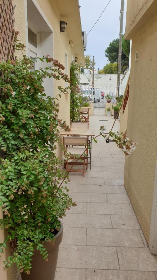 Mistral Appartements Port-Saint-Louis-du-Rhône Eksteriør billede